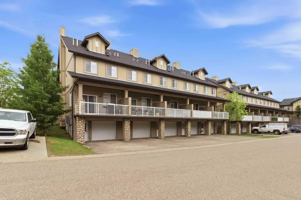 137 Fontaine Crescent Fort Mcmurray AB T9H 0C3