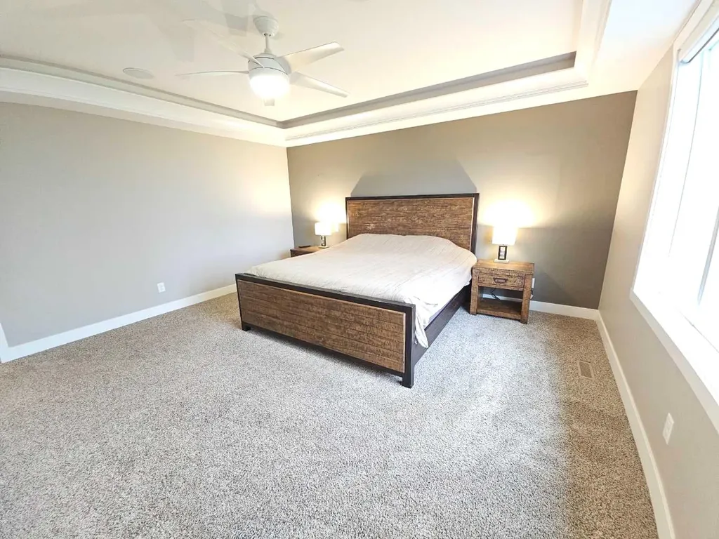 302 Sixmile Ridge S Lethbridge AB T1K 5W8