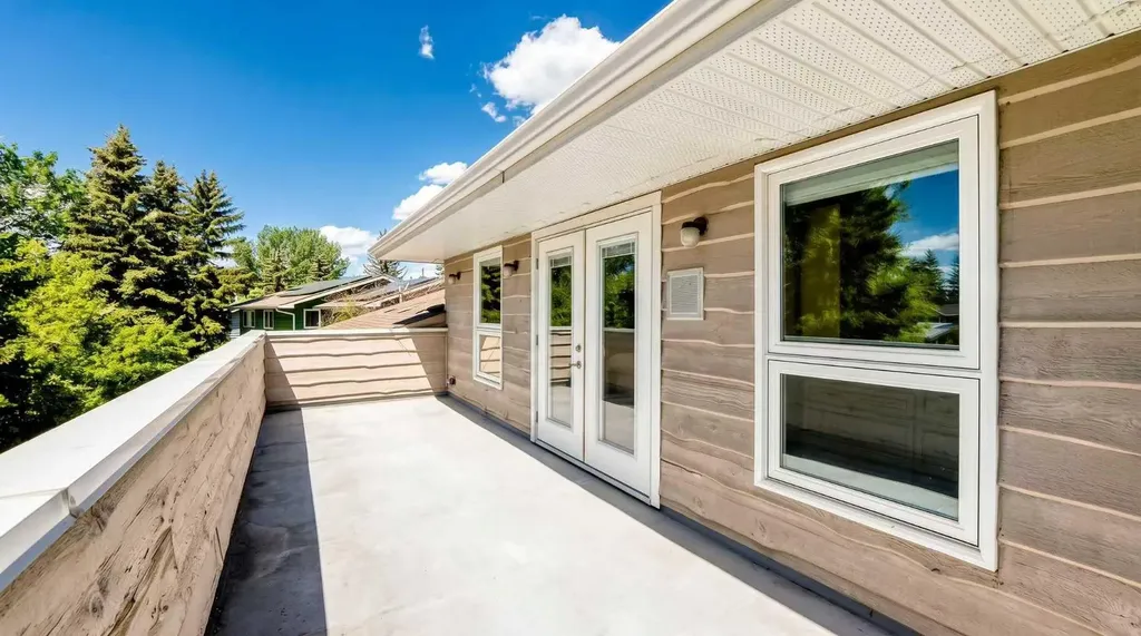 1912 Palliser Drive SW Calgary AB T2V 4C5
