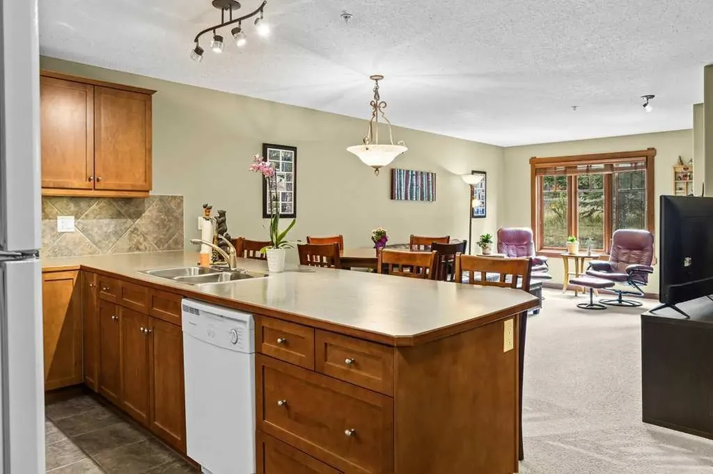 150 Crossbow Place Canmore AB T1W 3H5