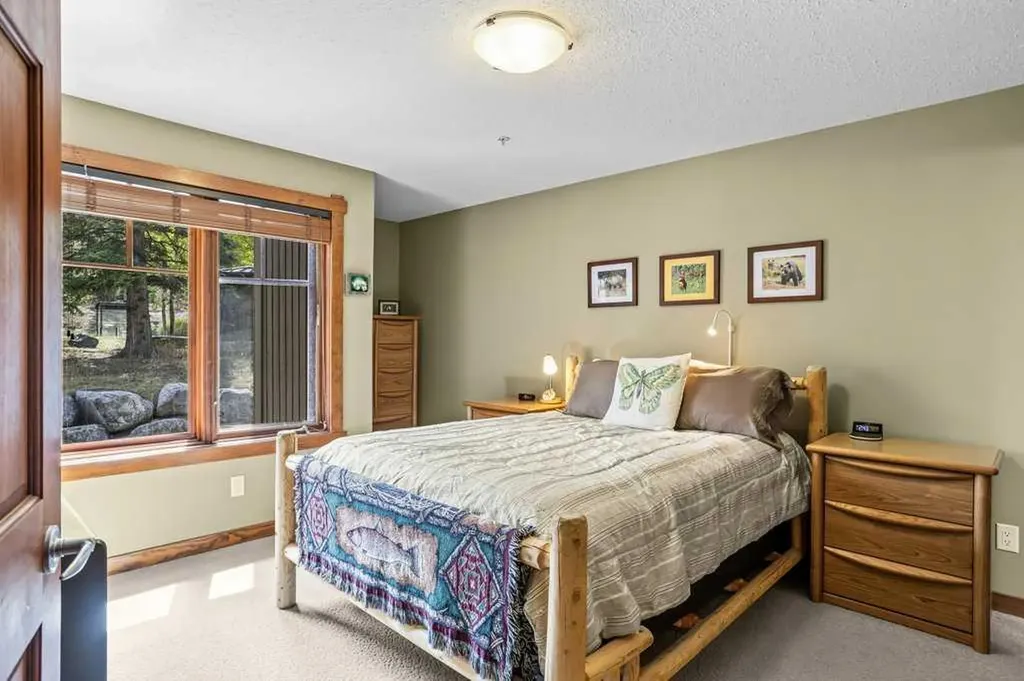 150 Crossbow Place Canmore AB T1W 3H5