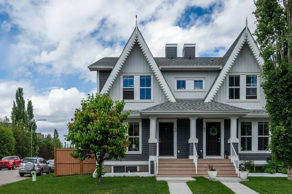 80 Auburn Crest Lane SE Calgary AB T3M 0Z1
