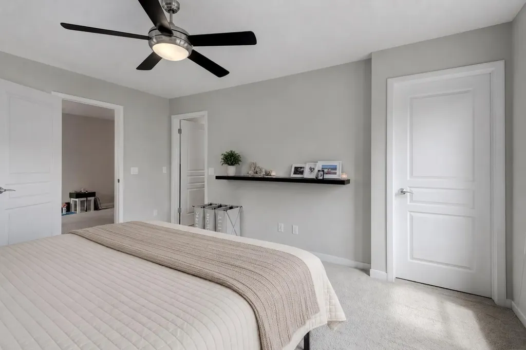 80 Auburn Crest Lane SE Calgary AB T3M 0Z1