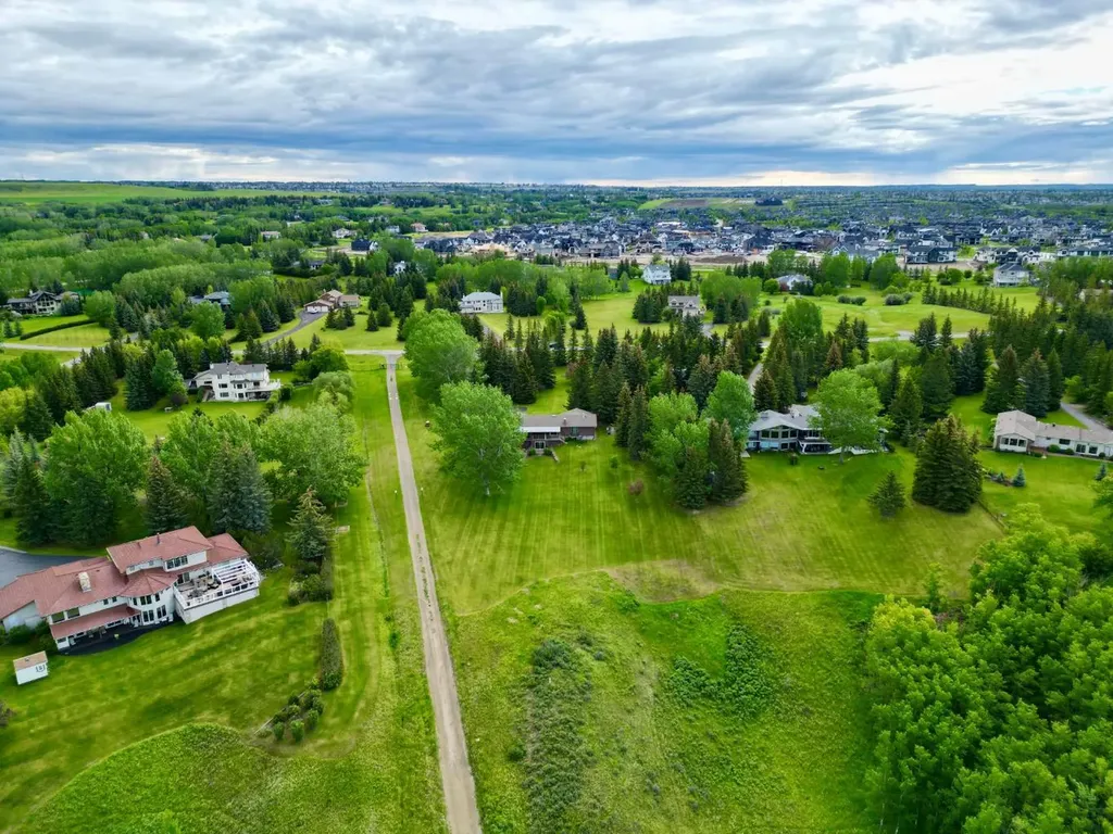 119 Bearspaw Village Crescent Rural Rocky View County AB T3L2P2