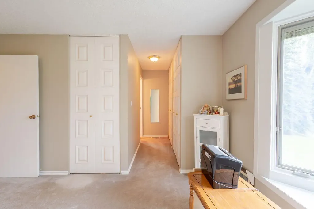 119 Bearspaw Village Crescent Rural Rocky View County AB T3L2P2