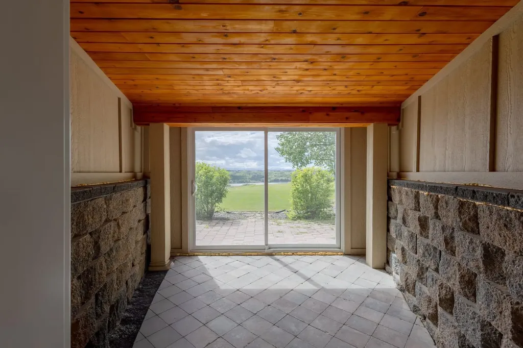 119 Bearspaw Village Crescent Rural Rocky View County AB T3L2P2