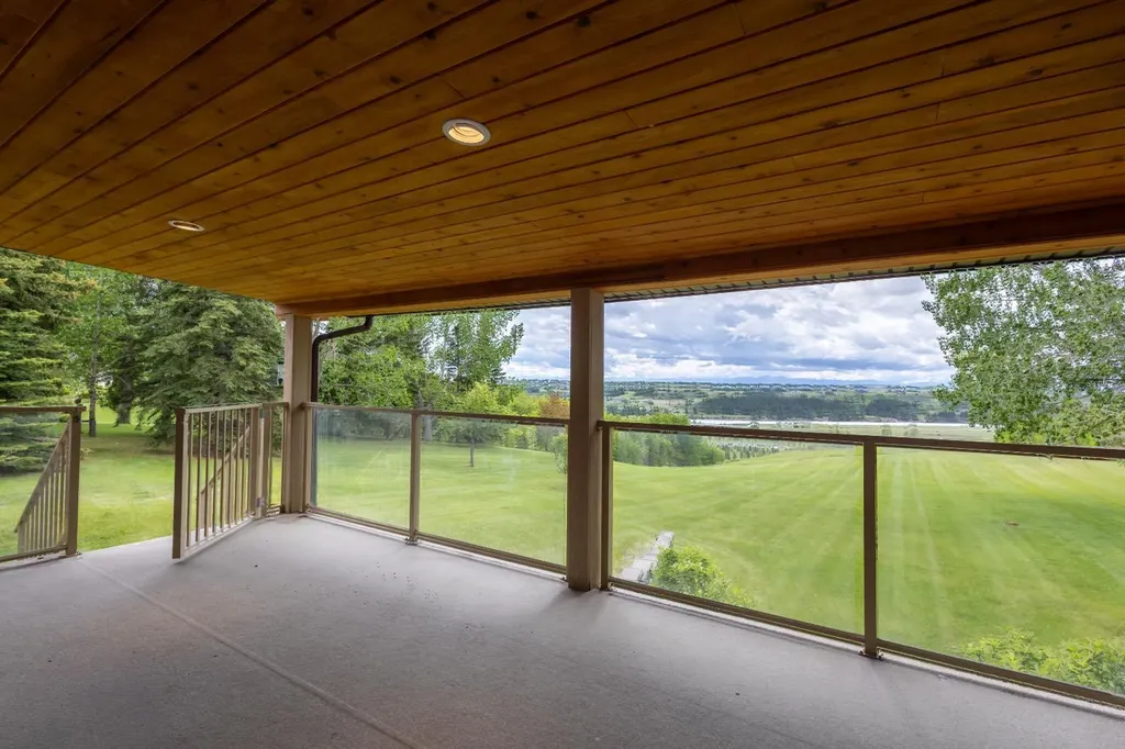 119 Bearspaw Village Crescent Rural Rocky View County AB T3L2P2