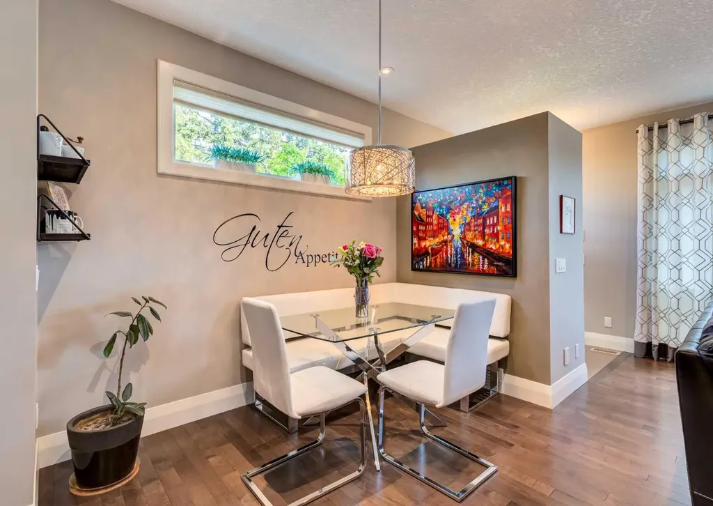 2039 45 Avenue SW Calgary AB T2T 2P6