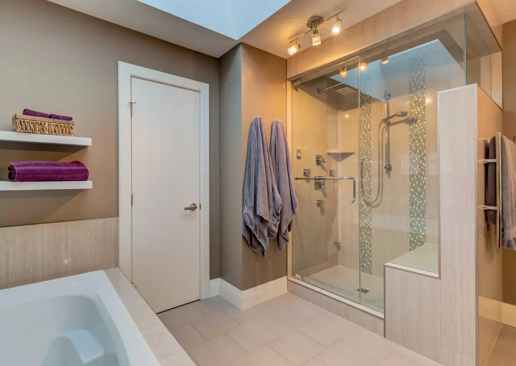 2039 45 Avenue SW Calgary AB T2T 2P6