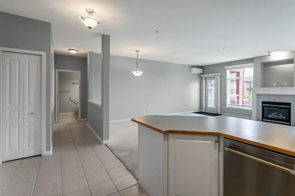 1311 Lake Fraser Green SE Calgary AB T2J 7H6