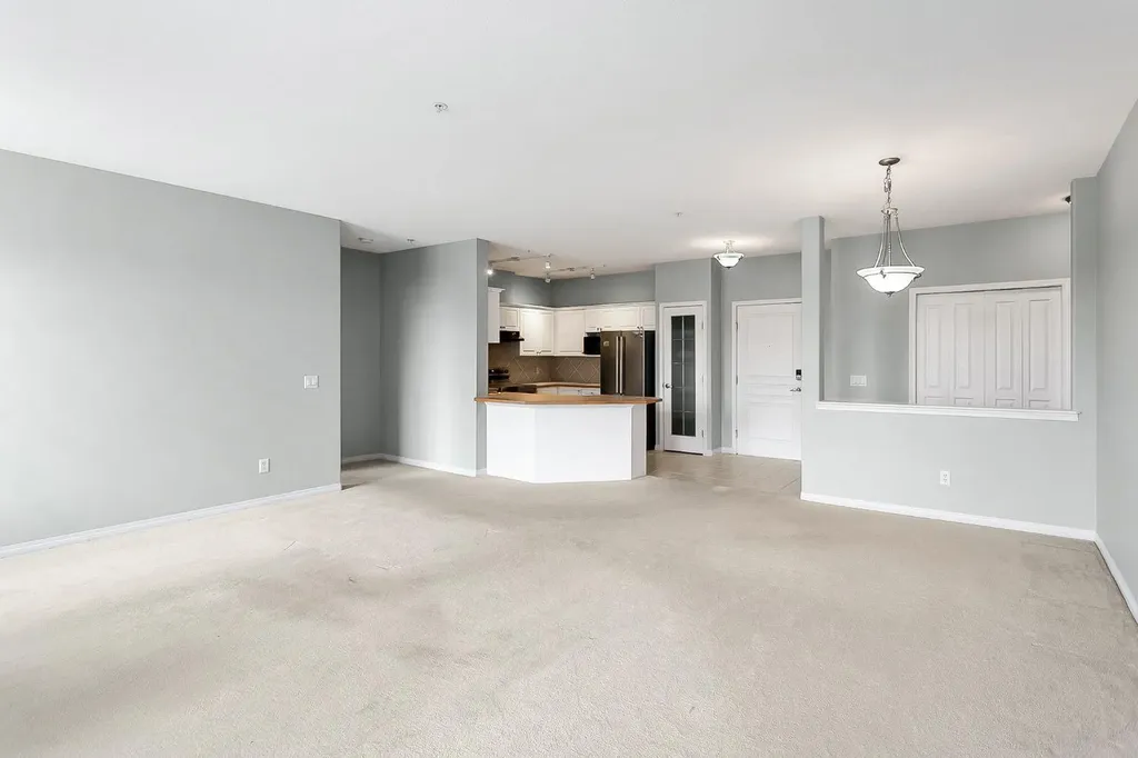 1311 Lake Fraser Green SE Calgary AB T2J 7H6