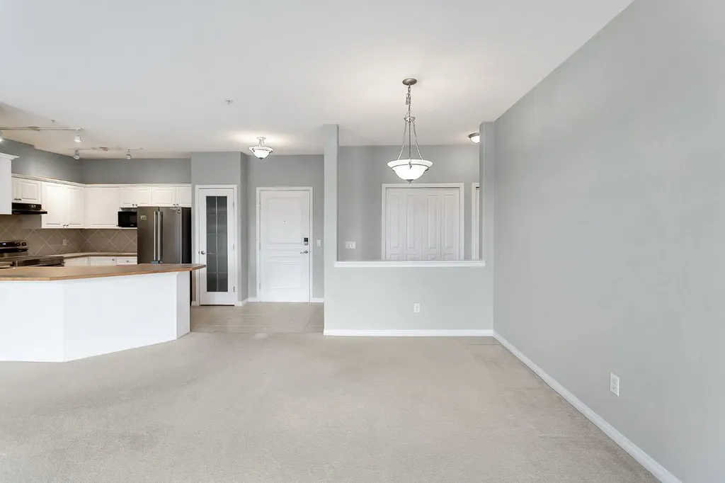 1311 Lake Fraser Green SE Calgary AB T2J 7H6