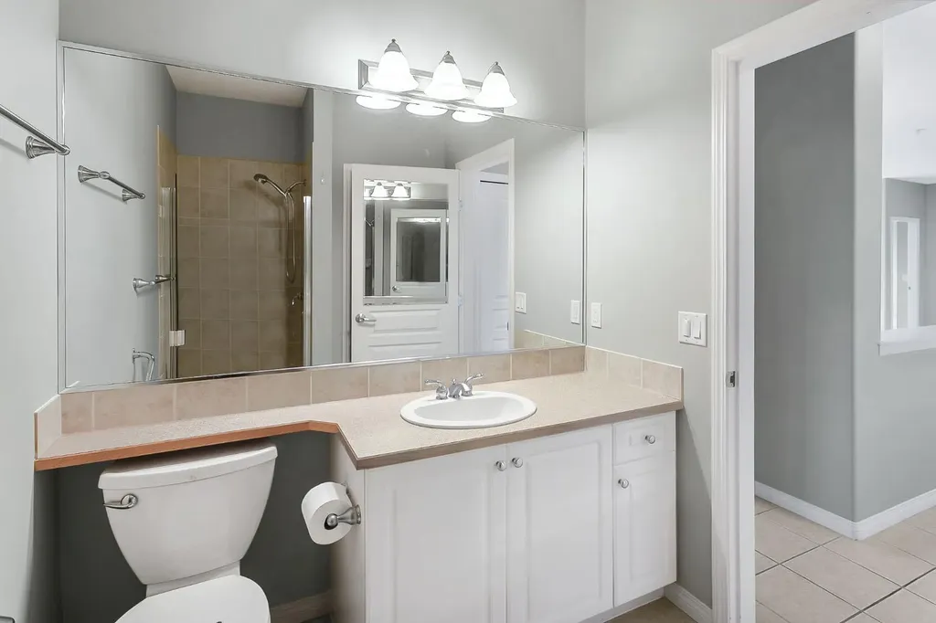 1311 Lake Fraser Green SE Calgary AB T2J 7H6