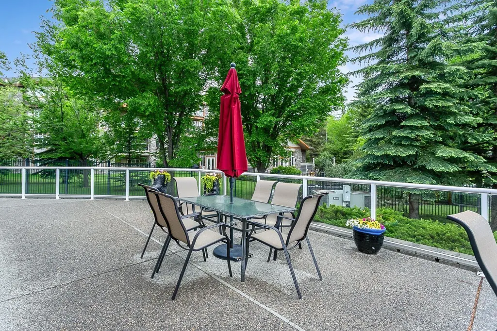 1311 Lake Fraser Green SE Calgary AB T2J 7H6