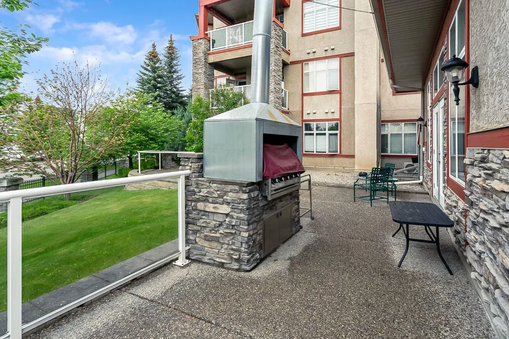 1311 Lake Fraser Green SE Calgary AB T2J 7H6