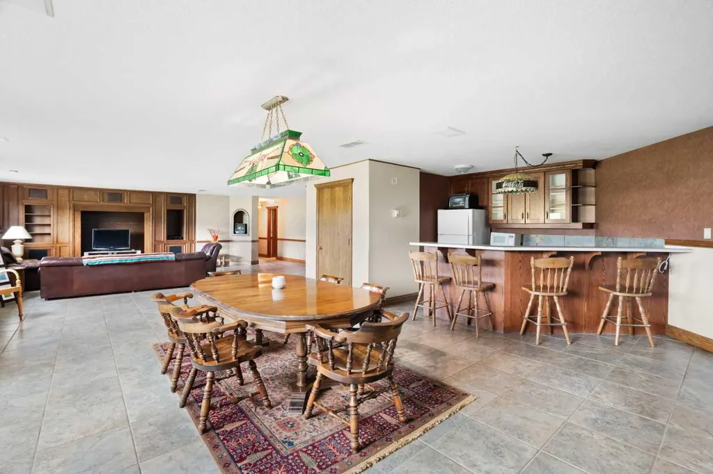 16117 Highway 552 Highway W Rural Foothills County AB T1S 5N1