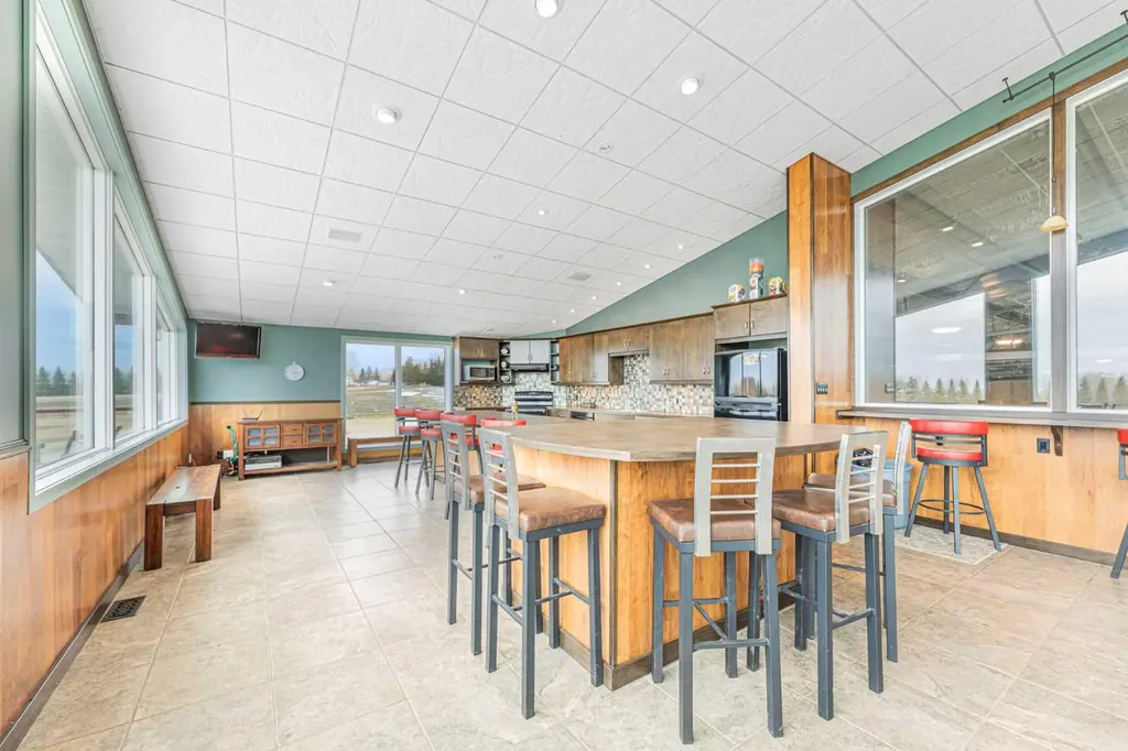 16117 Highway 552 Highway W Rural Foothills County AB T1S 5N1
