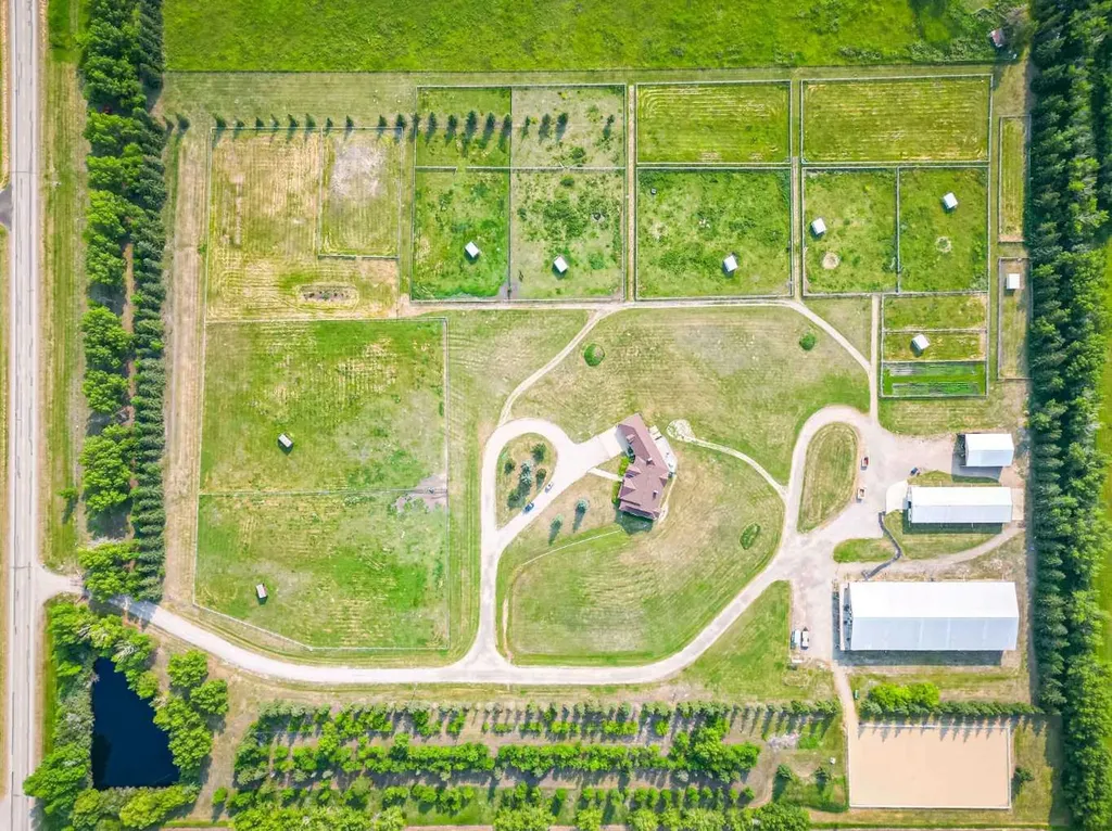 16117 Highway 552 Highway W Rural Foothills County AB T1S 5N1