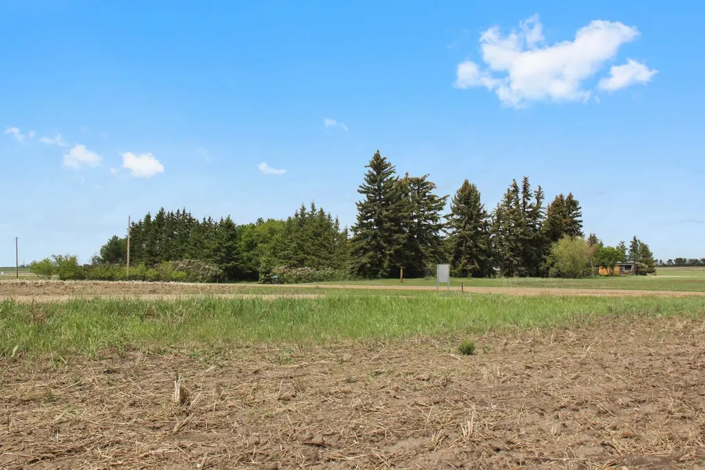14144 Township Road 422 Rural Flagstaff County AB T0B 1R0