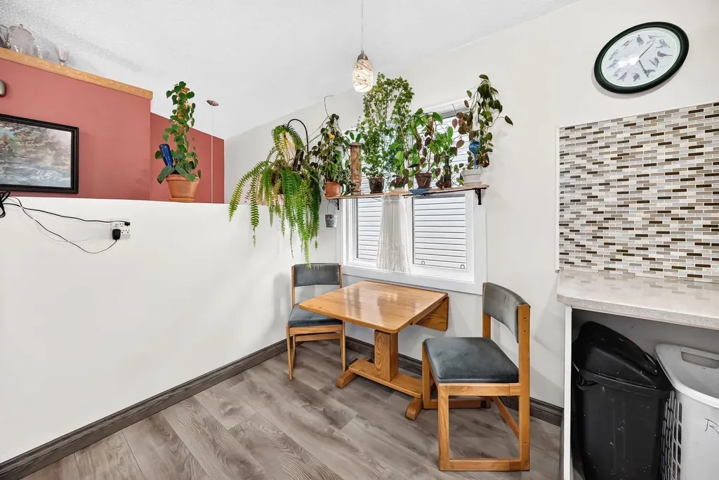 94 Elk Hill SE Airdrie AB T4B 1Y6