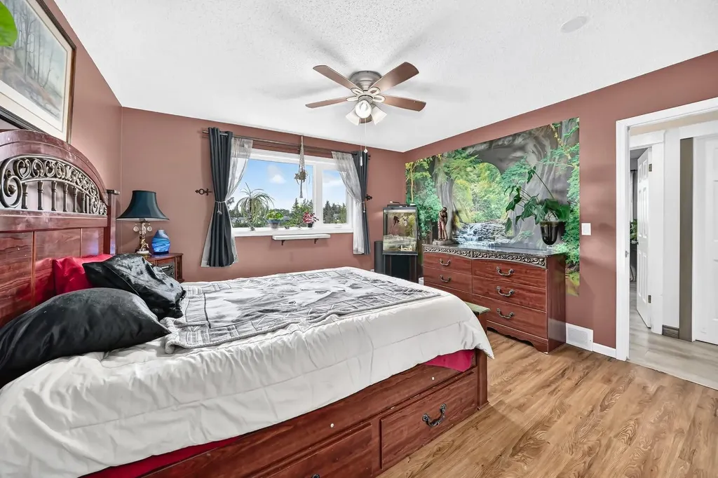 94 Elk Hill SE Airdrie AB T4B 1Y6