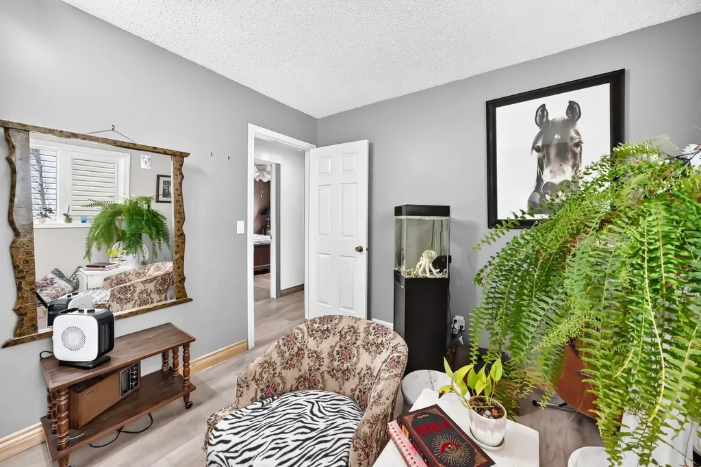 94 Elk Hill SE Airdrie AB T4B 1Y6