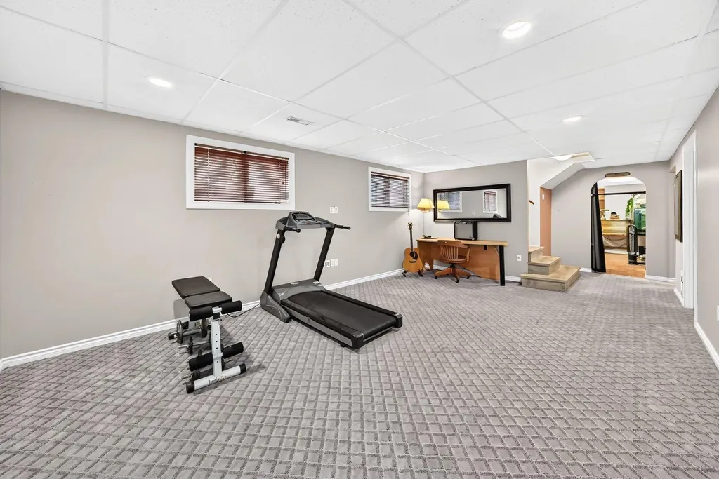 94 Elk Hill SE Airdrie AB T4B 1Y6
