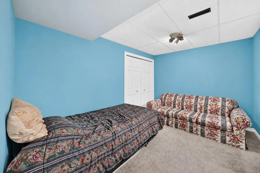 94 Elk Hill SE Airdrie AB T4B 1Y6