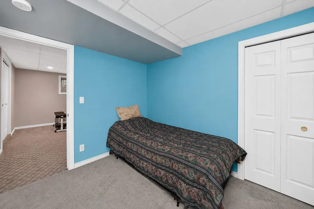 94 Elk Hill SE Airdrie AB T4B 1Y6