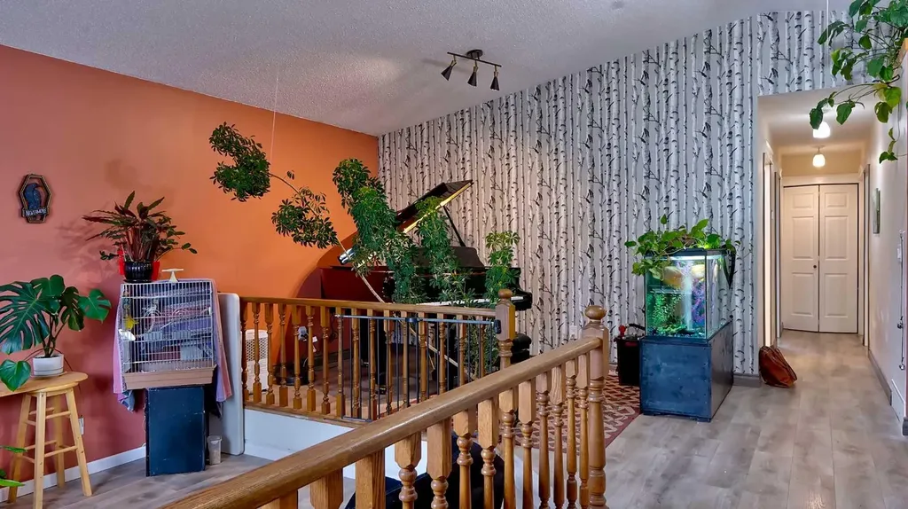 94 Elk Hill SE Airdrie AB T4B 1Y6