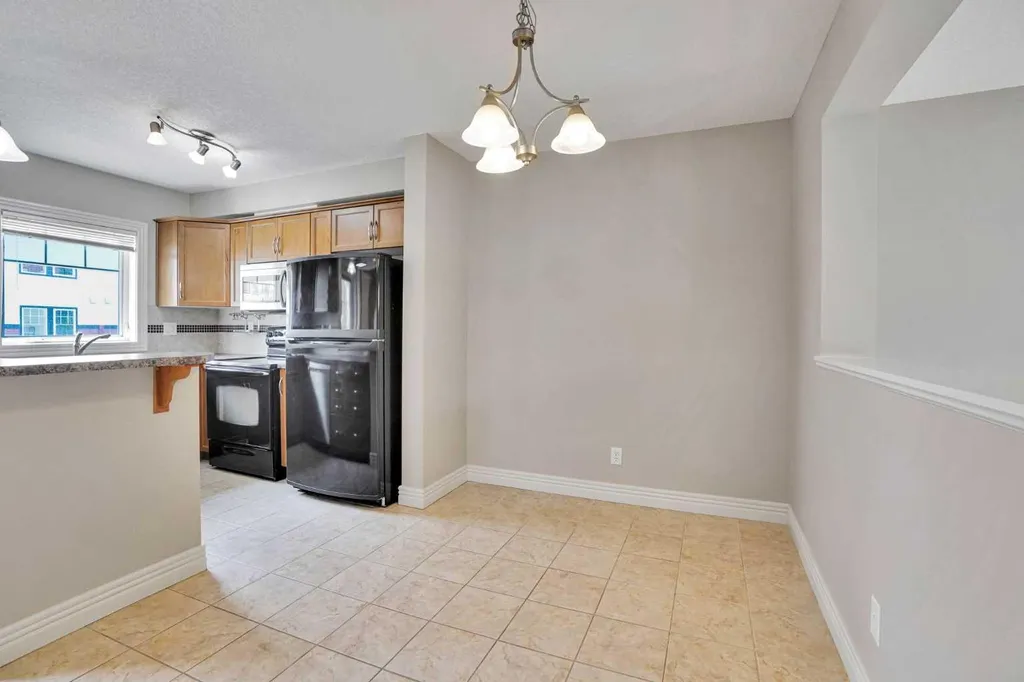 19 Royal Oak Plaza NW Calgary AB T3G0B3