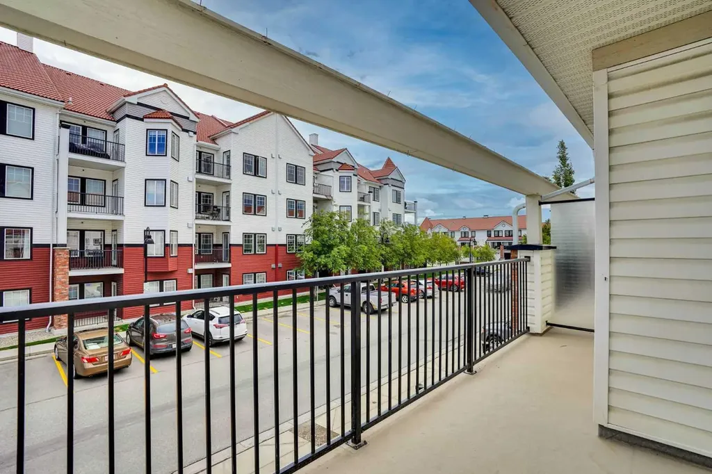 19 Royal Oak Plaza NW Calgary AB T3G0B3