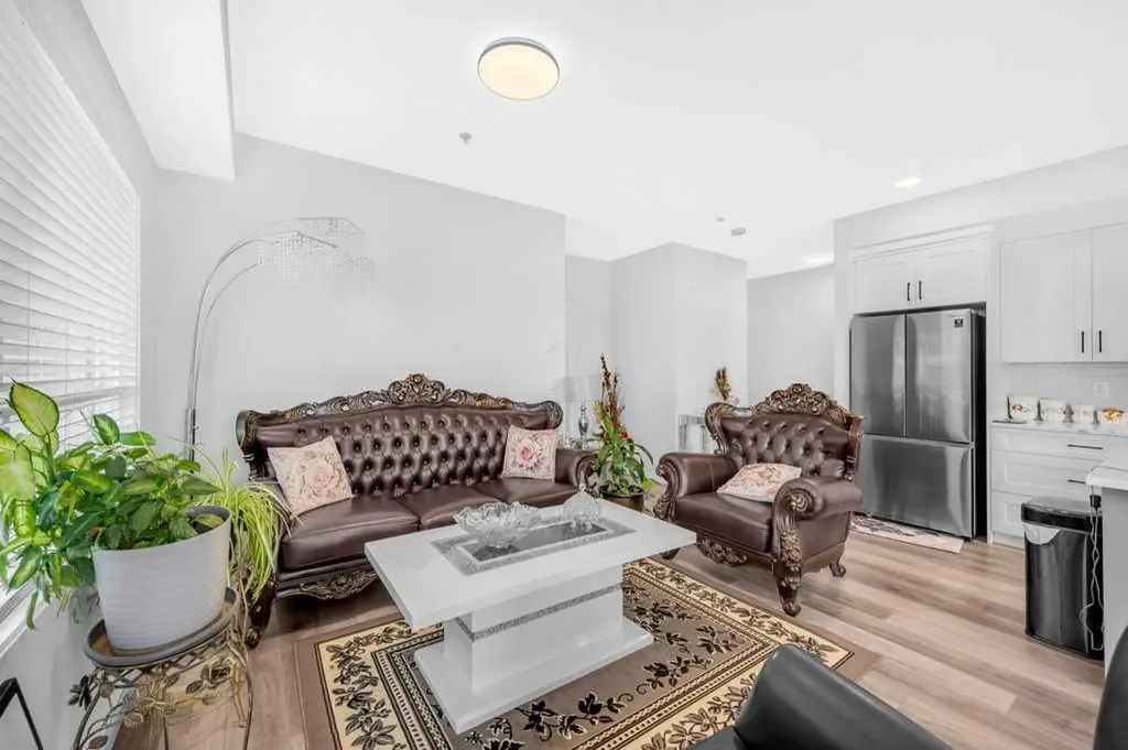 19489 Main Street SE Calgary AB T3M 3J3