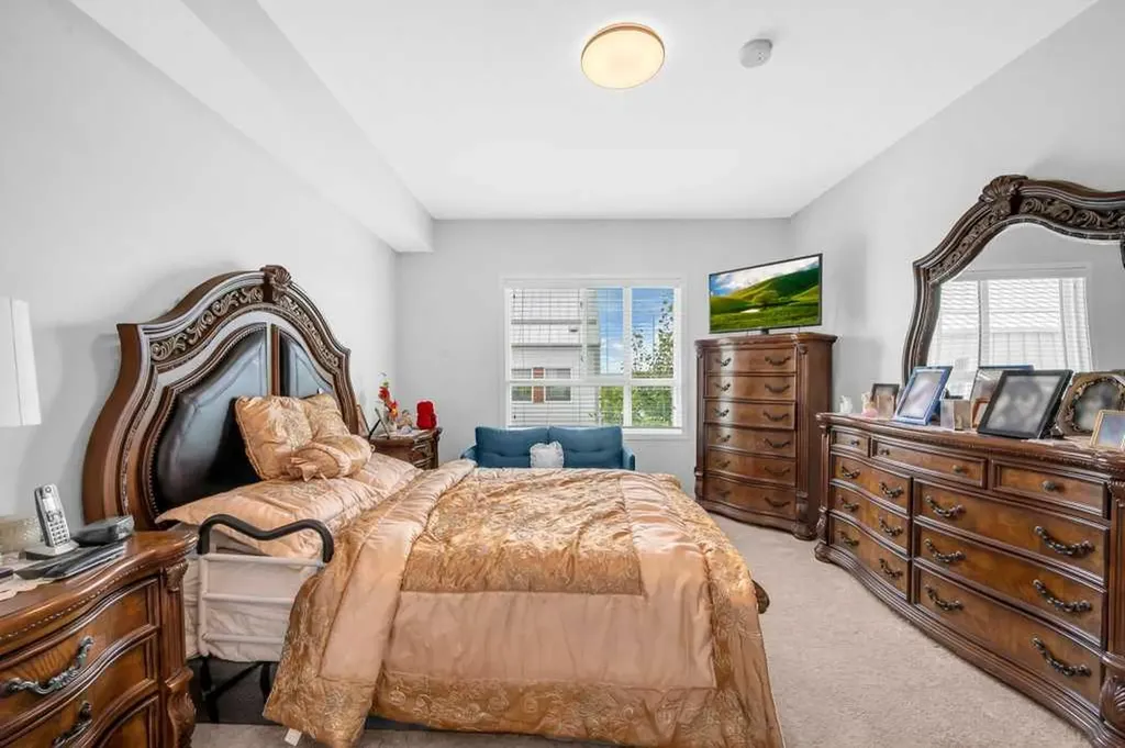 19489 Main Street SE Calgary AB T3M 3J3