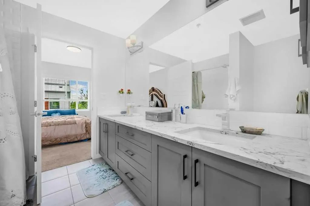 19489 Main Street SE Calgary AB T3M 3J3