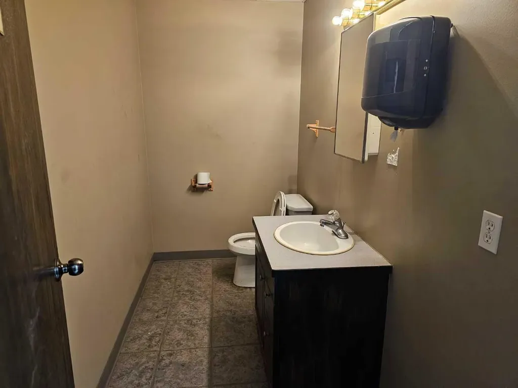 218 143040 Twp Road 191 Rural Newell County Of AB T1R 1B2