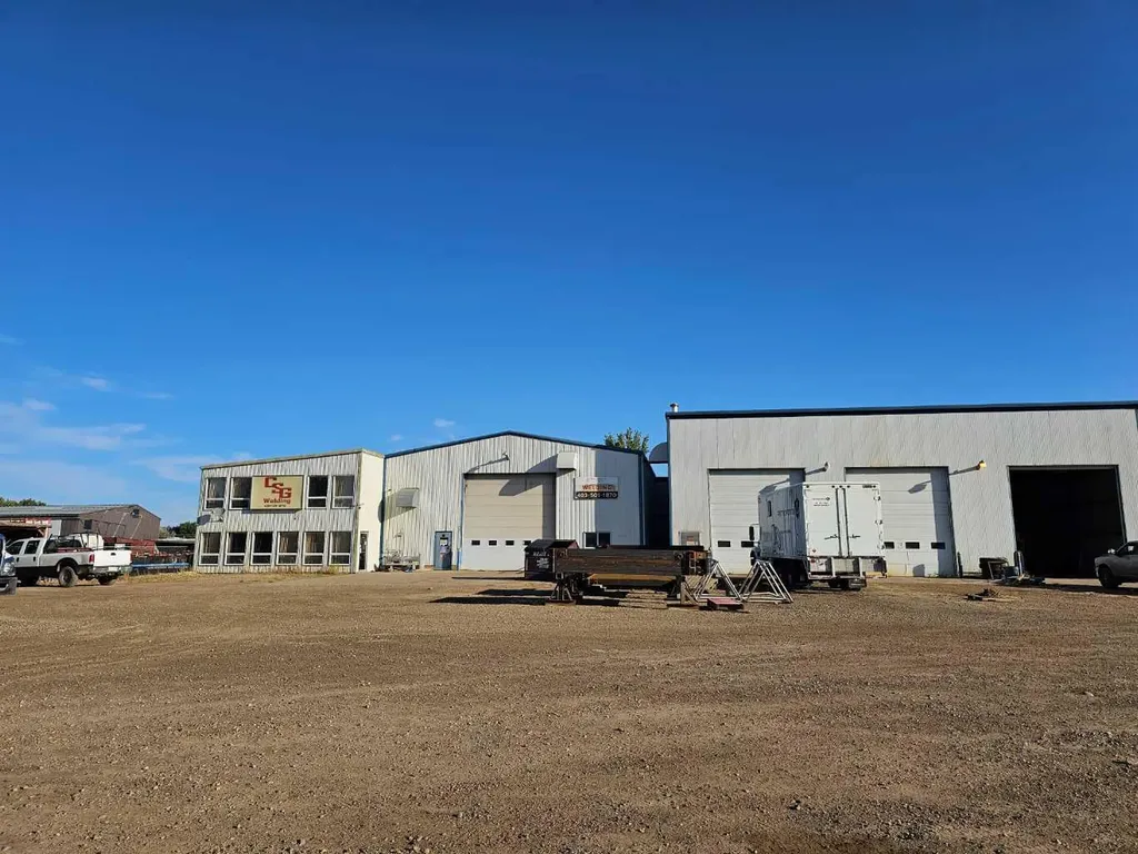 218 143040 Twp Road 191 Rural Newell County Of AB T1R 1B2