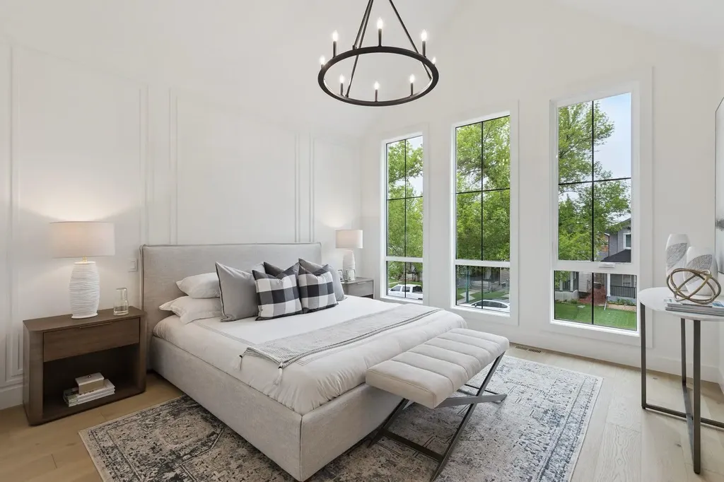 532 51 Avenue SW Calgary AB T2V 0A3