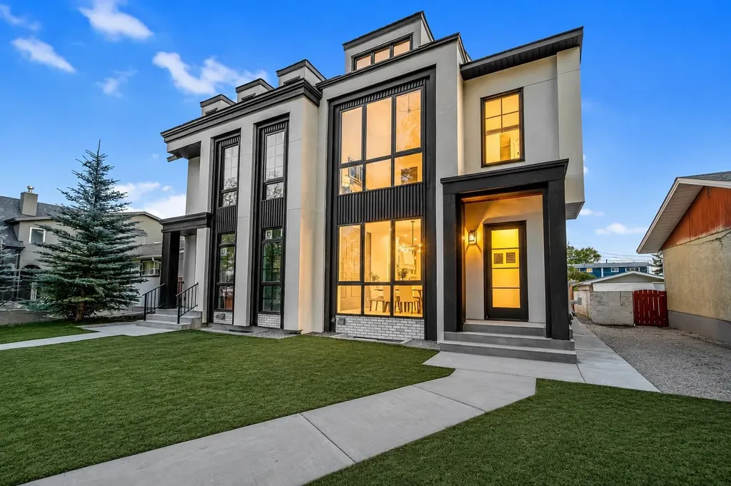 2437 52 Avenue SW Calgary AB T3E 1K5