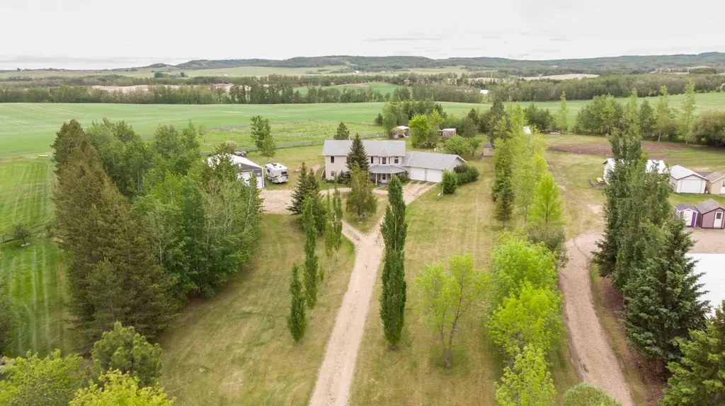37571 Range Road 262 Rural Red Deer County AB T4E 1C1