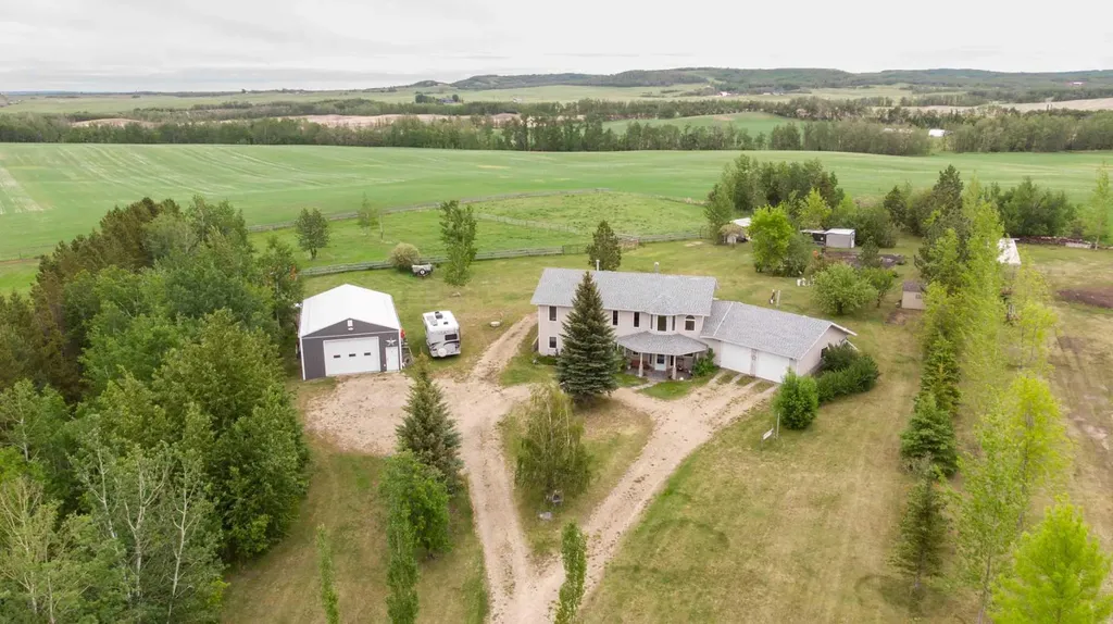 37571 Range Road 262 Rural Red Deer County AB T4E 1C1
