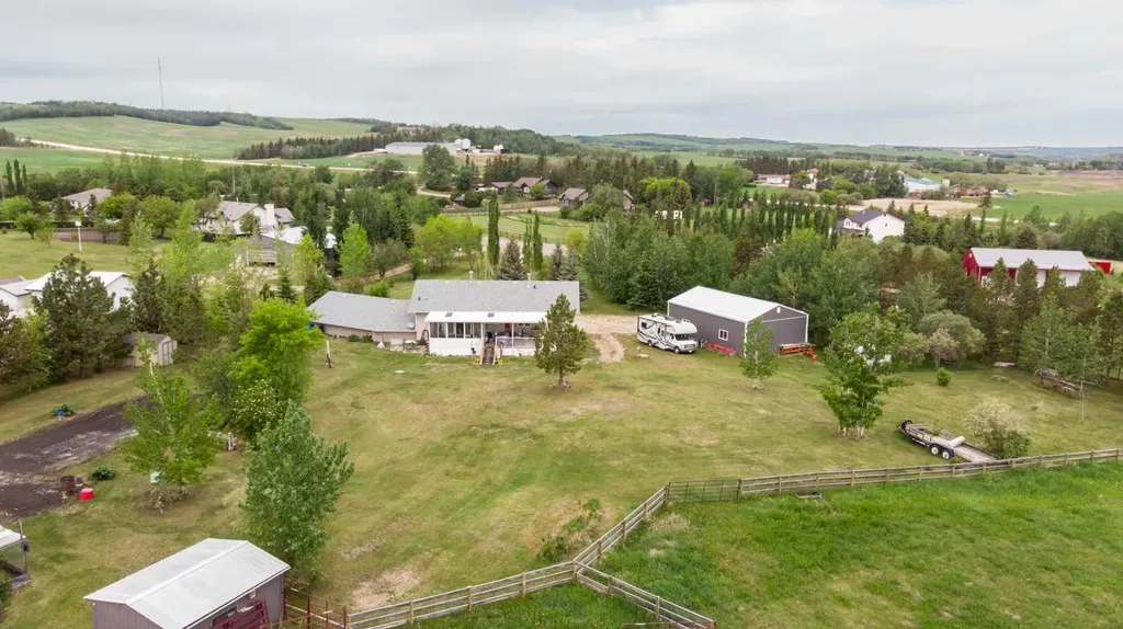 37571 Range Road 262 Rural Red Deer County AB T4E 1C1