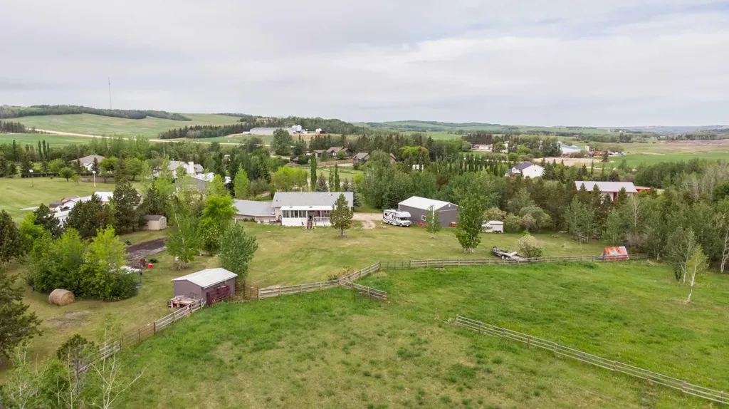 37571 Range Road 262 Rural Red Deer County AB T4E 1C1