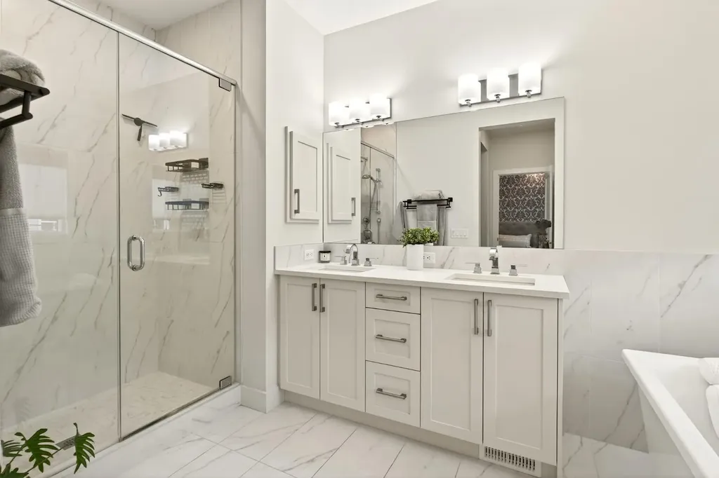278 Hillcrest Heights SW Airdrie AB T4B 3Z2