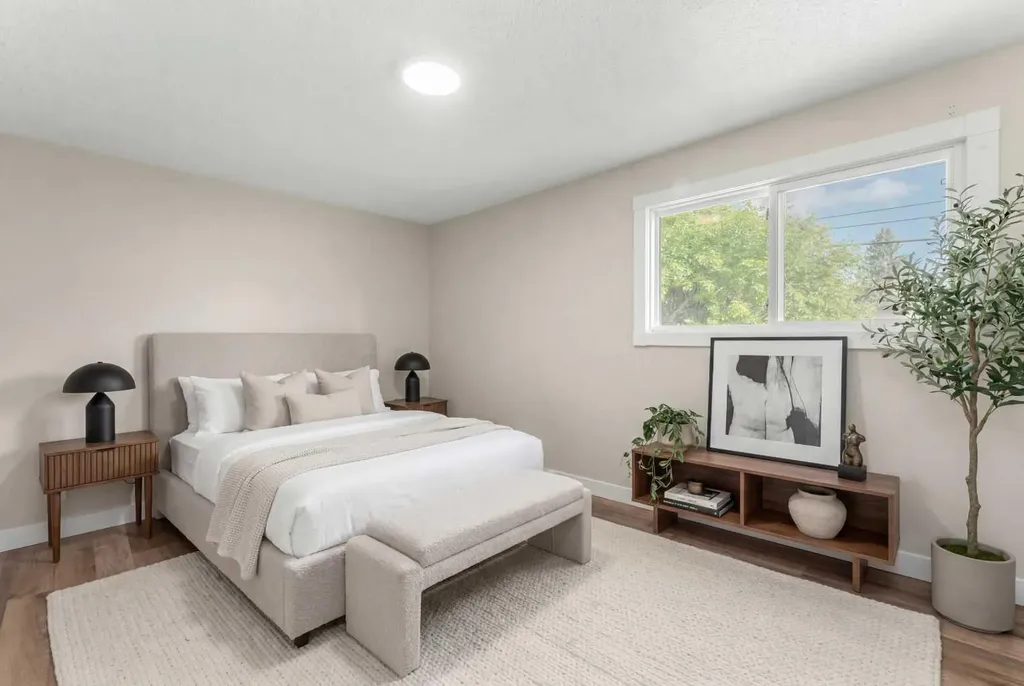7609 36 Avenue NW Calgary AB T3B2P3