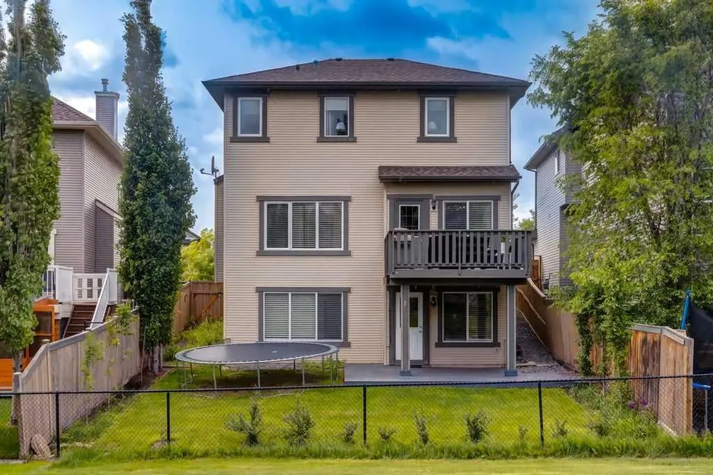 158 Westland Street Okotoks AB T1S 0B3
