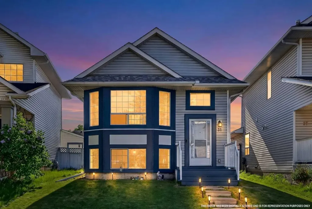 31 Martinridge Grove NE Calgary AB T3J 3M2