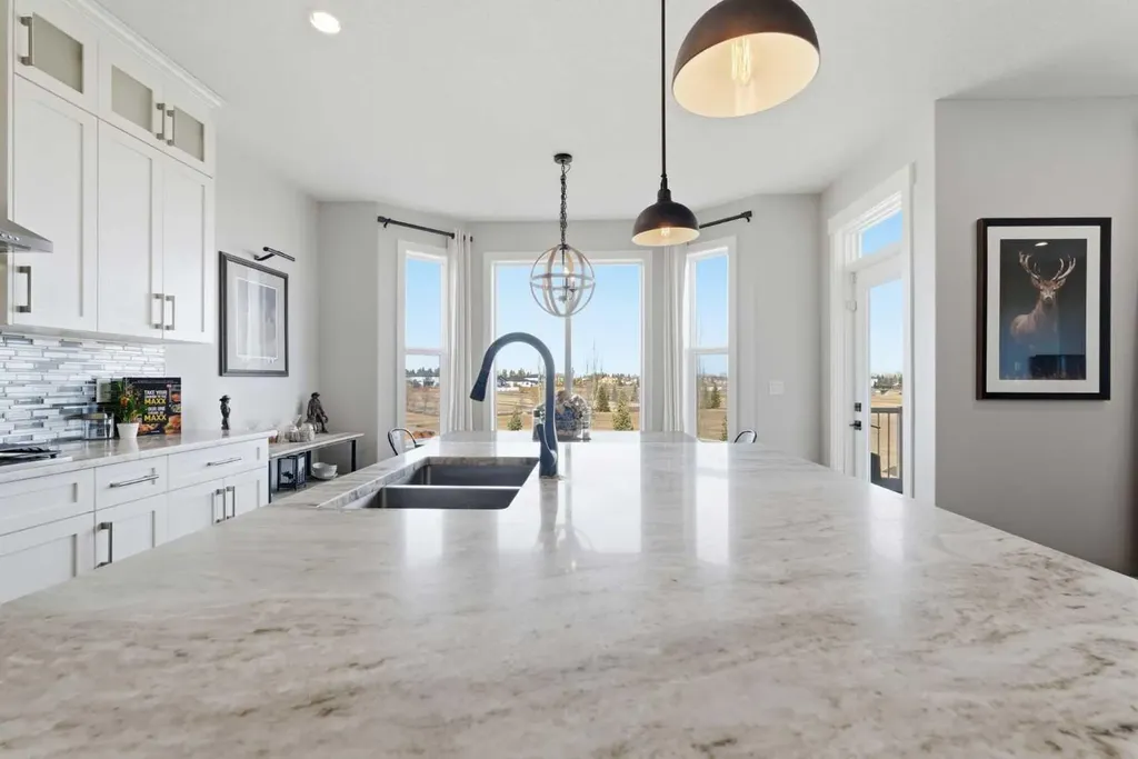 1469 Aldrich Place Carstairs AB T0M 0N0