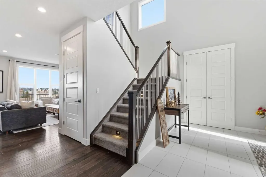 1469 Aldrich Place Carstairs AB T0M 0N0