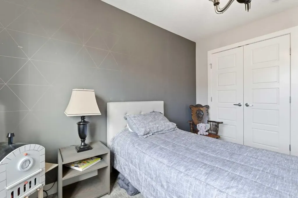 1469 Aldrich Place Carstairs AB T0M 0N0